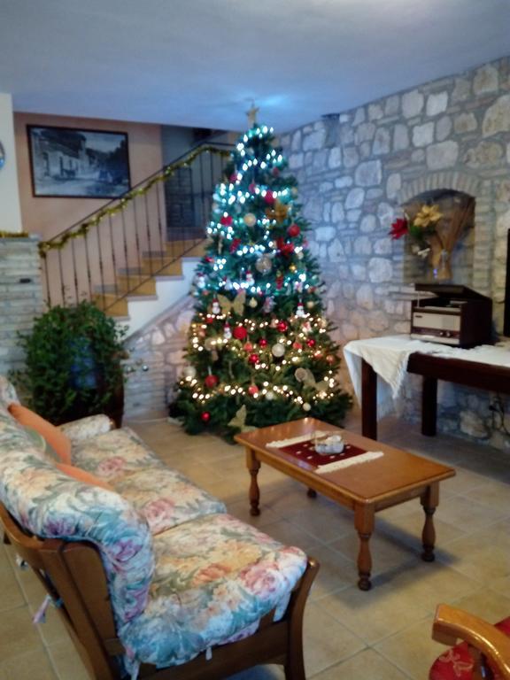 Casa Vacanze Il Castello Pescina 외부 사진